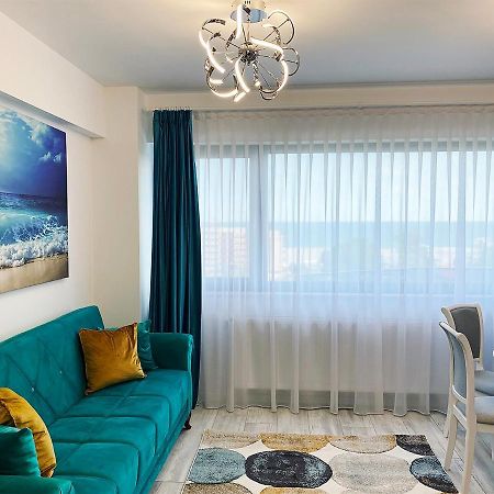 Ada Luxury Apartments 43 Mamaia Buitenkant foto