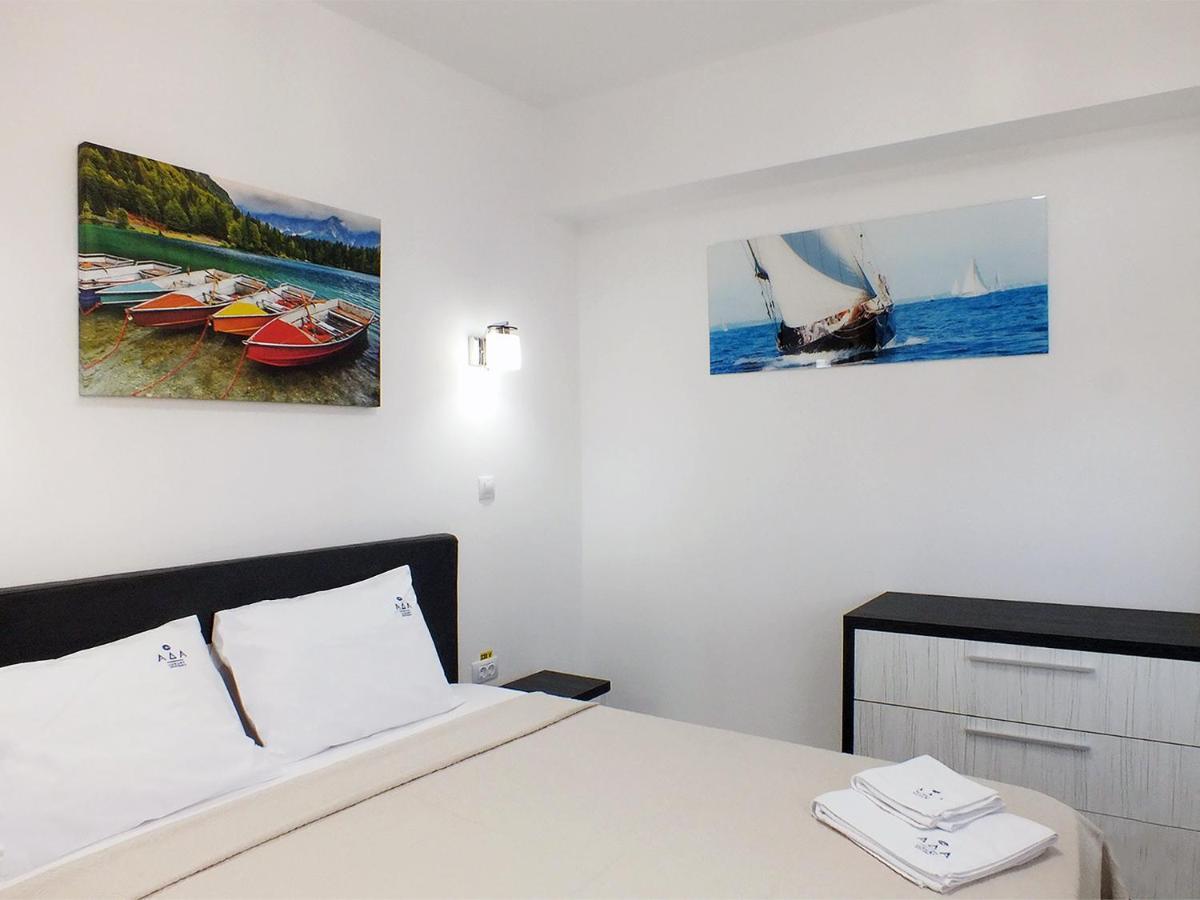 Ada Luxury Apartments 43 Mamaia Buitenkant foto